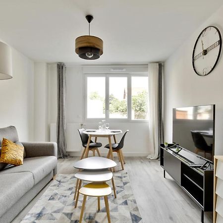 Chic Studio Near Paris - La Defense 베종 외부 사진