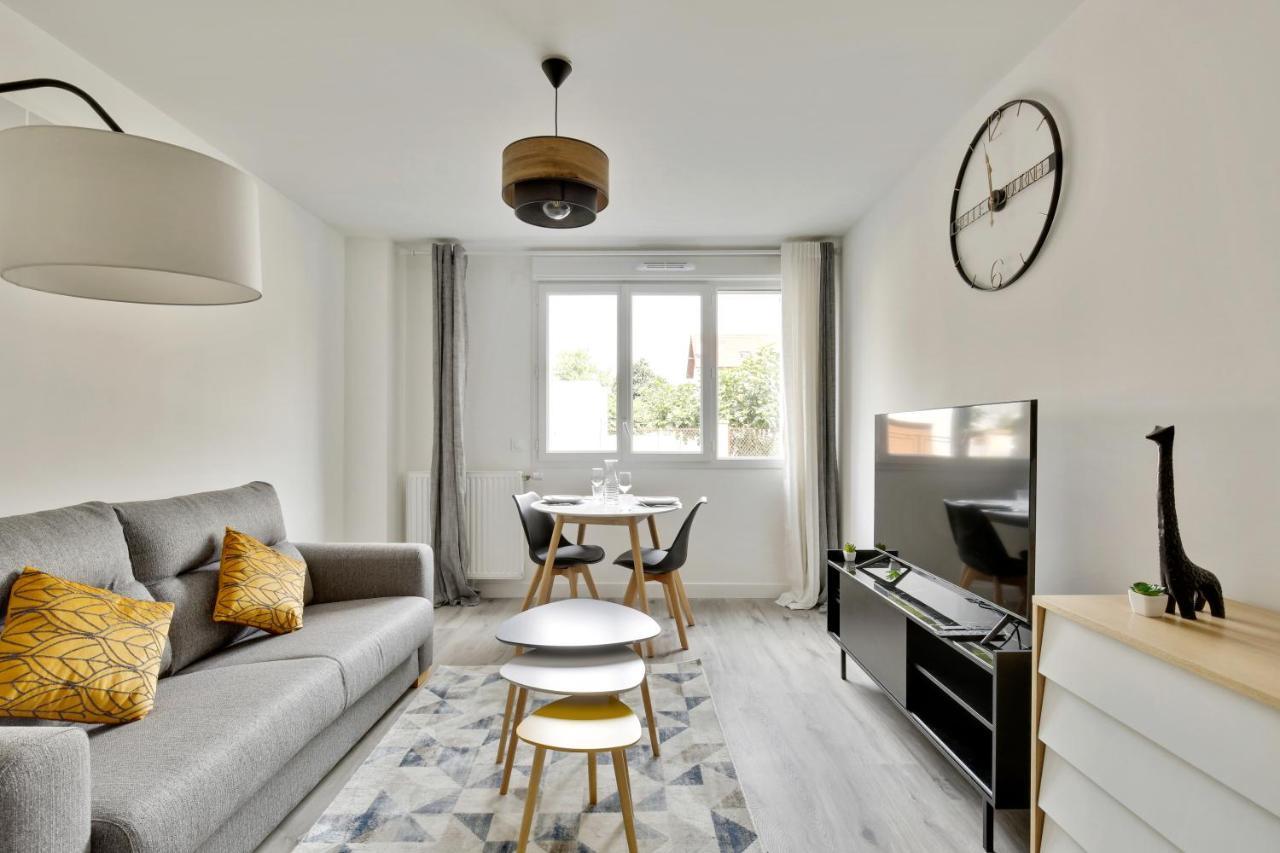 Chic Studio Near Paris - La Defense 베종 외부 사진